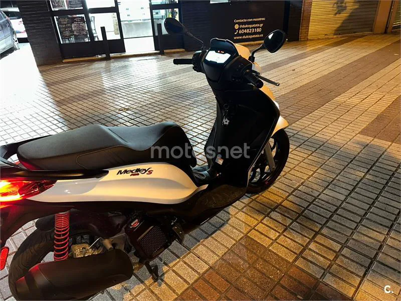 Piaggio Medley – Vista 2