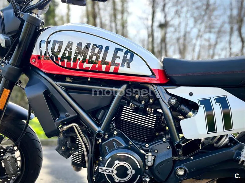 Ducati Scrambler – Vista 3