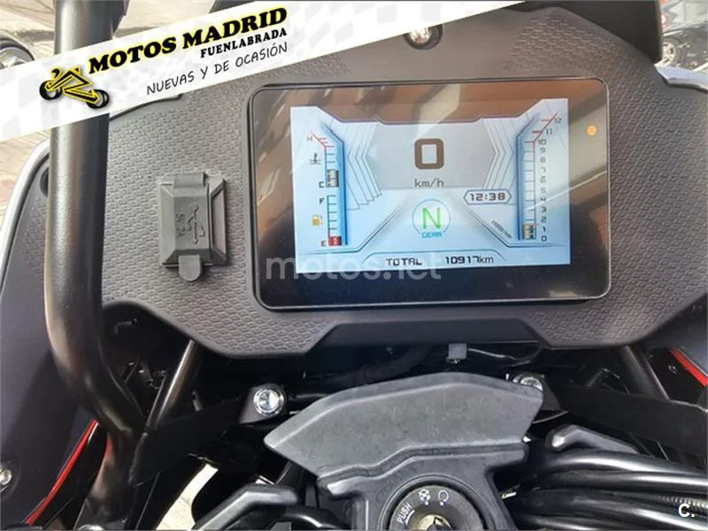 QJ Motor SRT 700 X – Vista 3