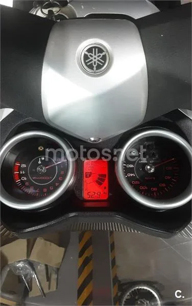 Yamaha XMAX 125 – Vista 5