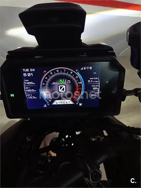 Yamaha Tracer 9 – Vista 2