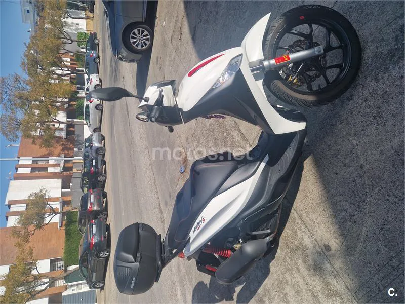 Piaggio Medley – Vista 2