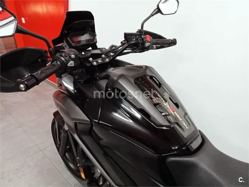 Honda NC 750 – Vista 4