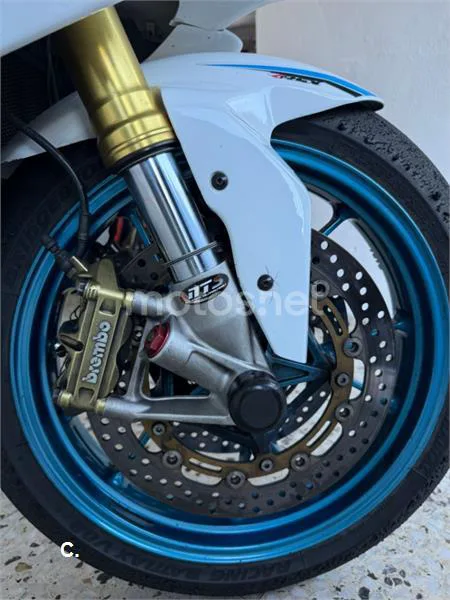 BMW S 1000 RR – Vista 7