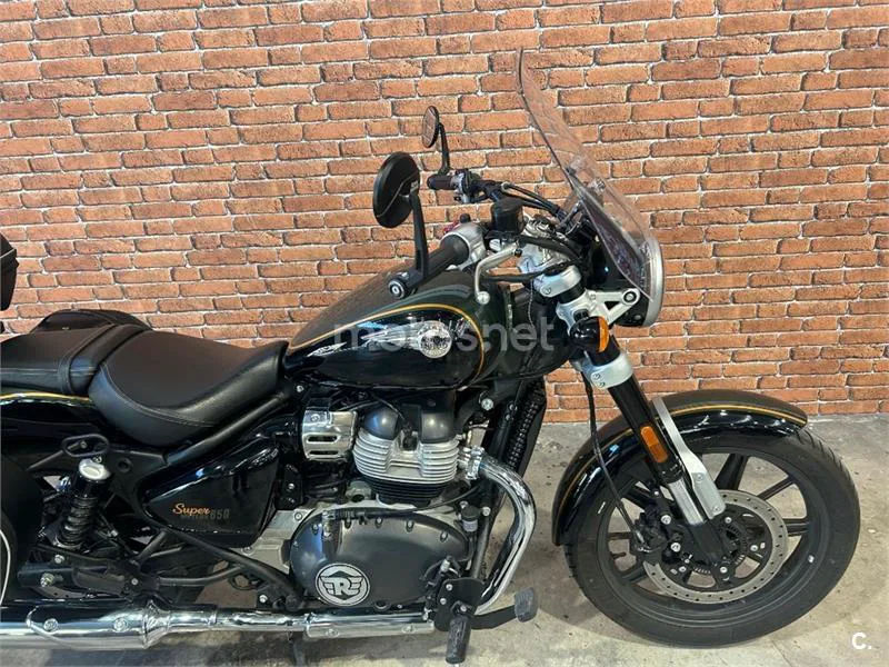 Royal Enfield Super Meteor 650 – Vista 3