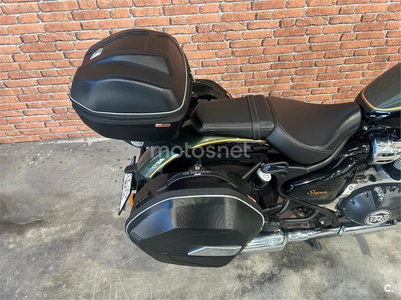 Royal Enfield Super Meteor 650 – Vista 6