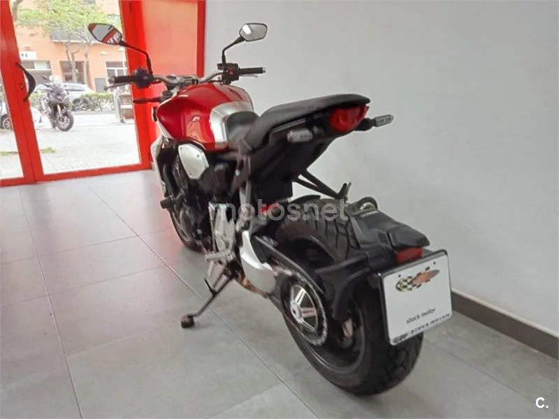 Honda CB 1000R – Vista 5