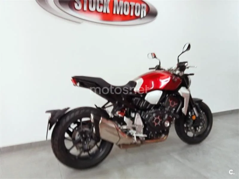 Honda CB 1000R – Vista 8