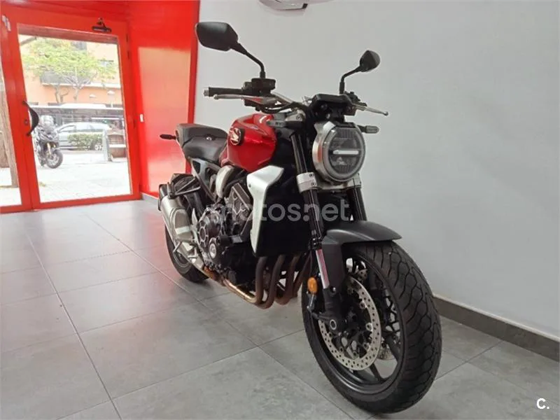 Honda CB 1000R – Vista 9
