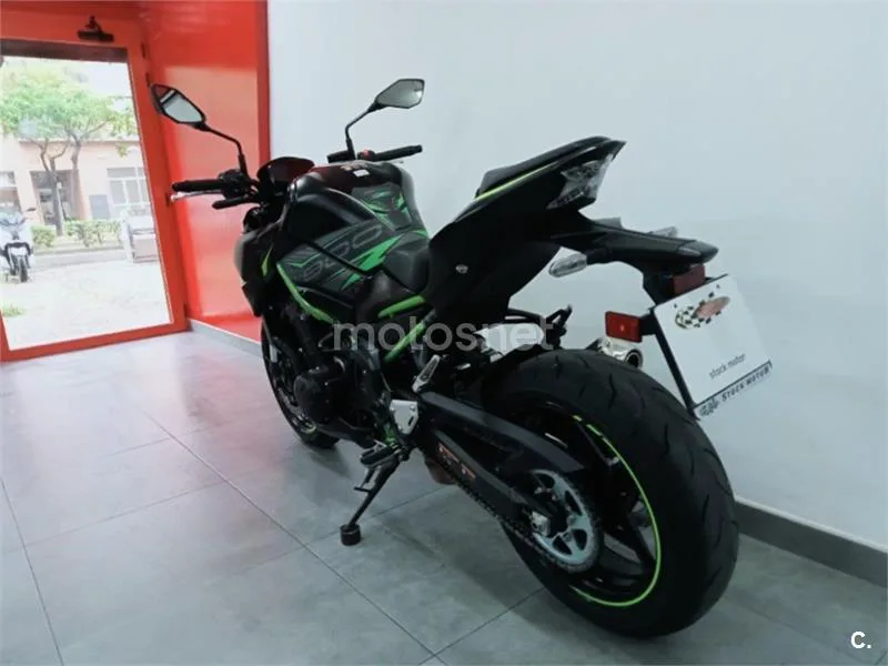 Kawasaki Z900 – Vista 5