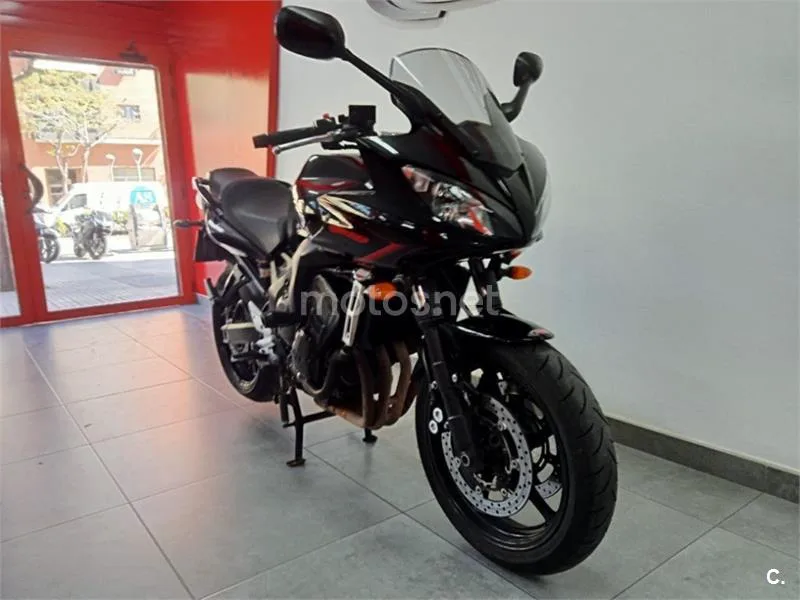 Yamaha FZ6 Fazer S2 – Vista 8