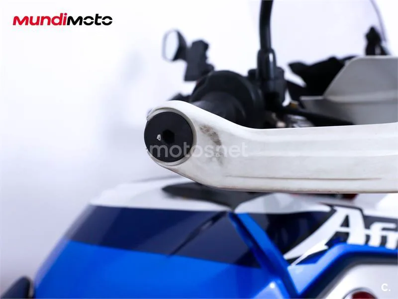 Honda CRF 1000L Africa Twin – Vista 19
