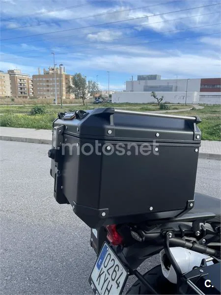 Triumph Tiger 800 XRT – Vista 3