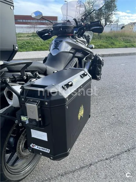 Triumph Tiger 800 XRT – Vista 4