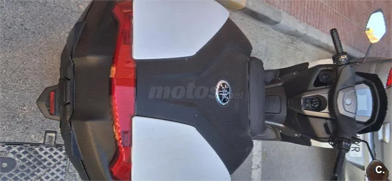 Yamaha NMAX – Vista 5