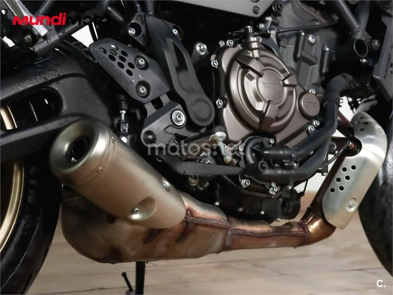 Yamaha XSR 700 – Vista 4