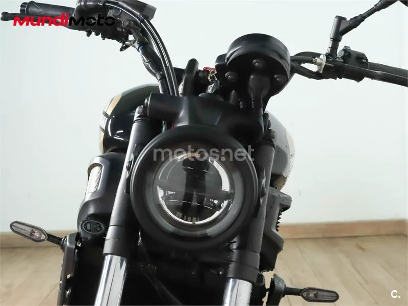 Yamaha XSR 700 – Vista 5