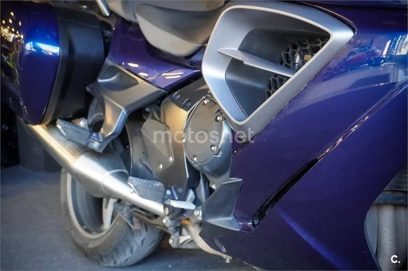 Triumph Trophy 1200 – Vista 3