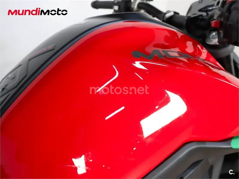Ducati Monster – Vista 13