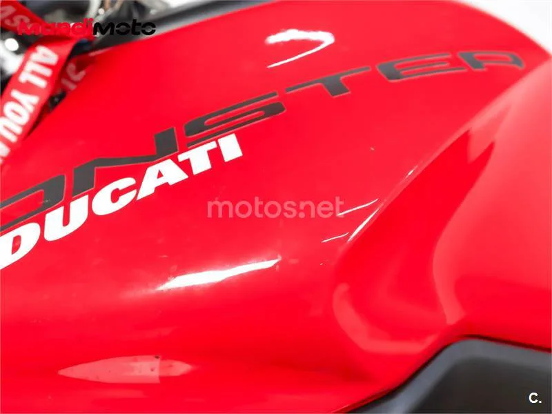 Ducati Monster – Vista 21