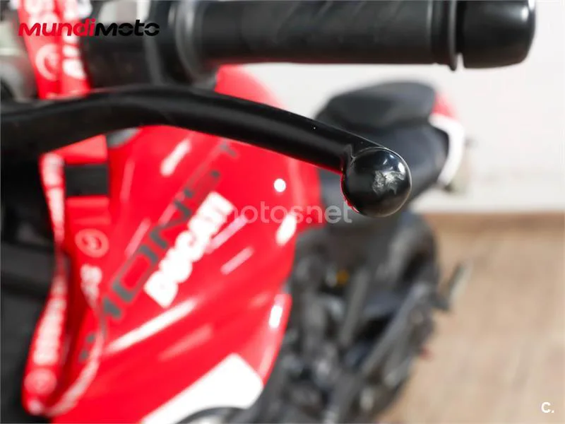 Ducati Monster – Vista 23