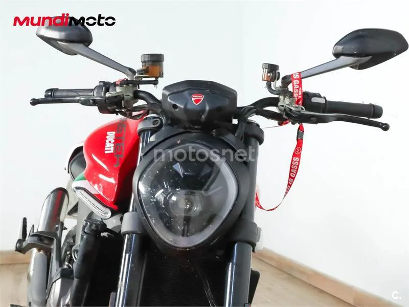 Ducati Monster – Vista 5