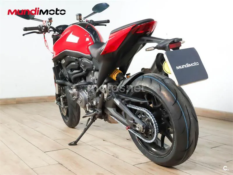 Ducati Monster – Vista 8
