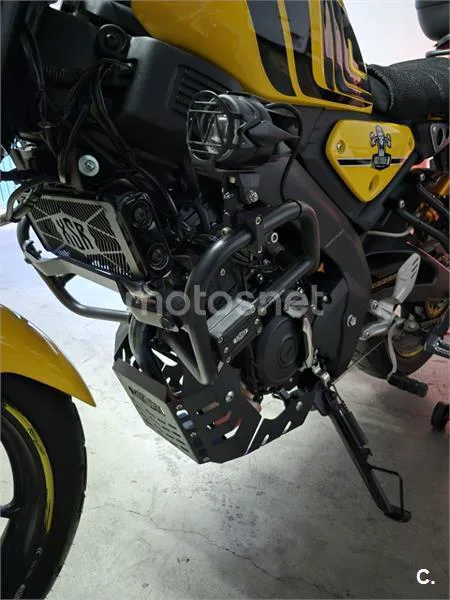 Yamaha XSR 125 – Vista 13