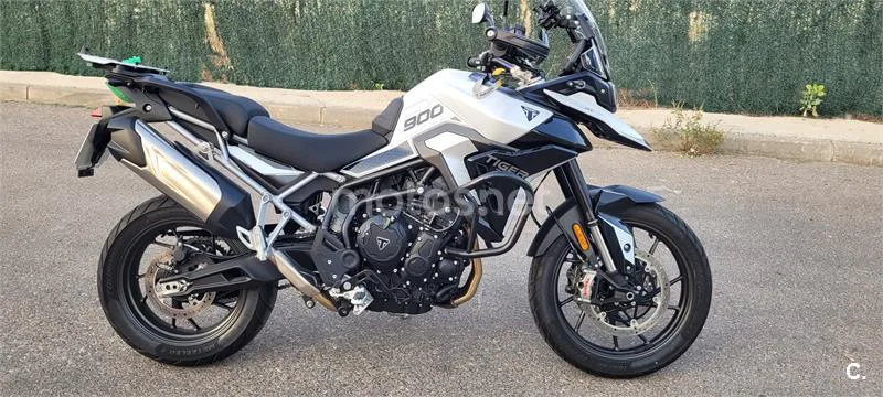 Triumph Tiger 900 – Vista 3