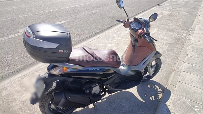 Piaggio Beverly Sport Touring 350 1900 € 2014 Granada - 2
