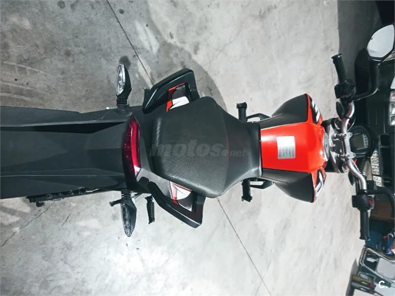 KTM 125 – Vista 3