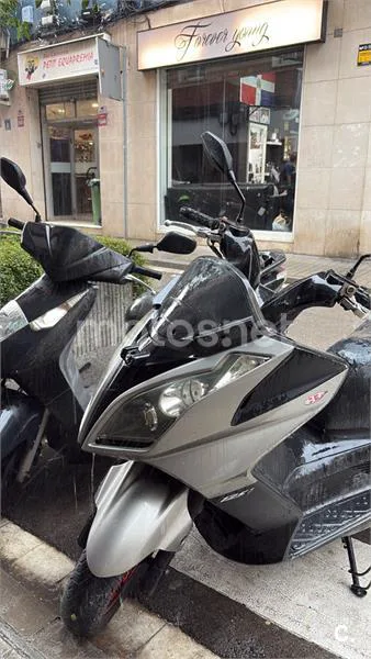 Kymco Super Dink 125i – Vista 2