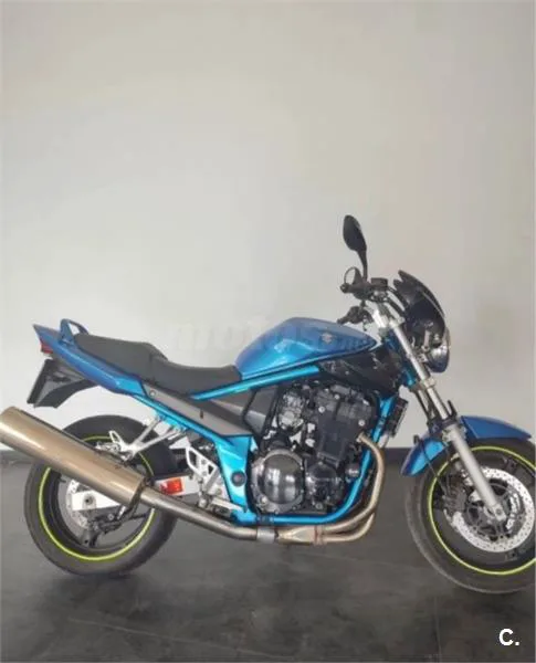 Suzuki Bandit 650 S – Vista 2