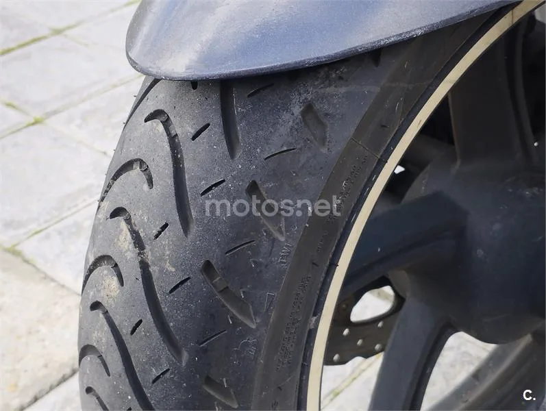 Kymco Super Dink 125i – Vista 2