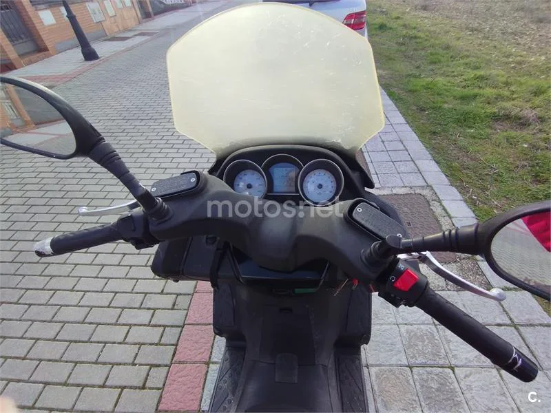 Kymco Super Dink 125i – Vista 4