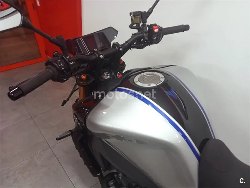 Yamaha MT-09 – Vista 4