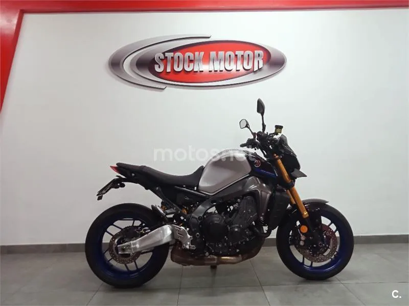 Yamaha MT-09 – Vista 7