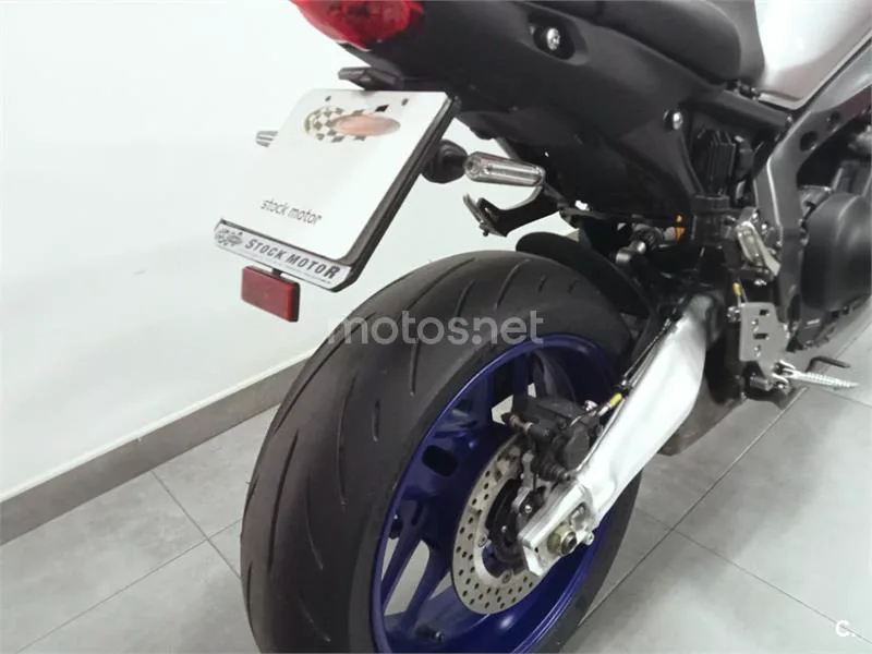 Yamaha MT-09 – Vista 9