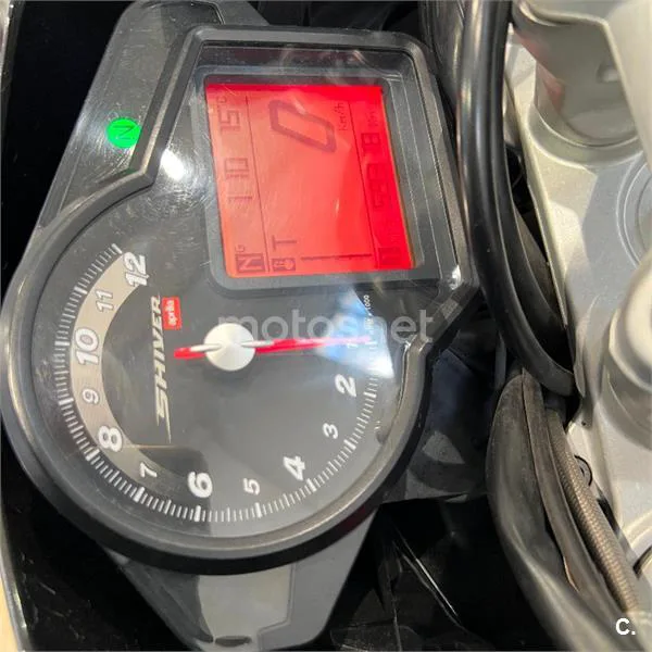 Aprilia Shiver 750 – Vista 7