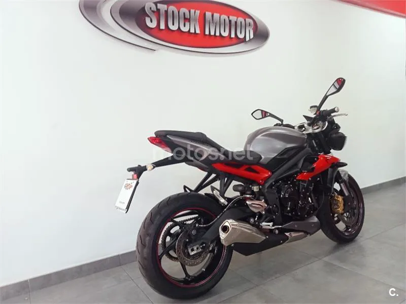 Triumph Street Triple – Vista 7