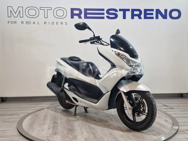 Honda PCX 125 – Vista 6