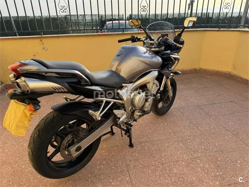 Yamaha FZ6 S – Vista 6