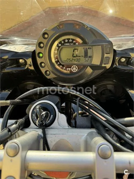 Yamaha FZ6 S – Vista 8