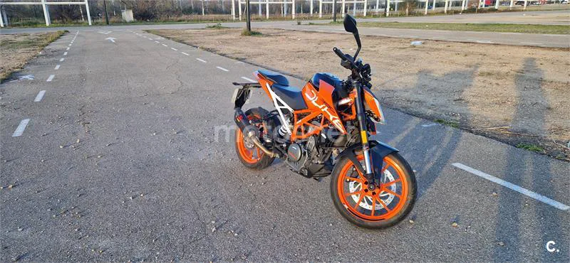 KTM 390 – Vista 4