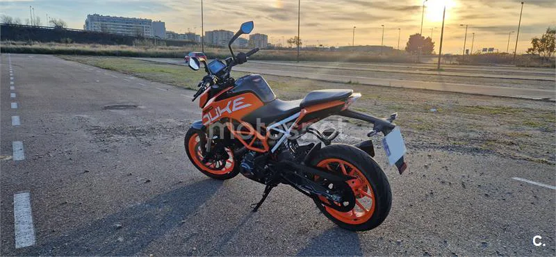 KTM 390 – Vista 5