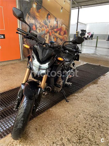 Honda CB 500 F – Vista 3