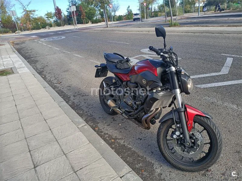 Yamaha MT-07 – Vista 2