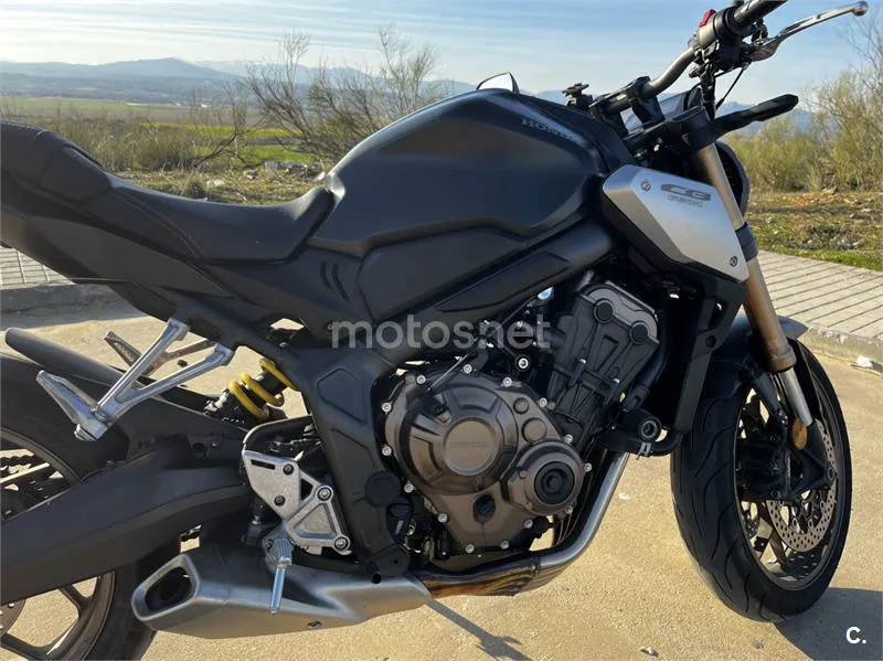 Honda CB 650 R – Vista 4