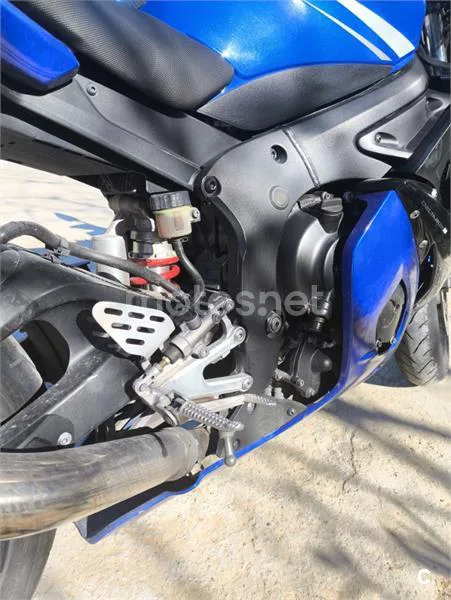 Yamaha R6 – Vista 7