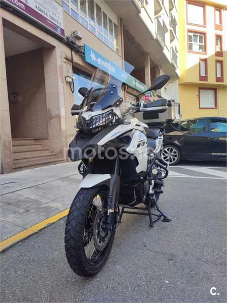 Benelli 502 C – Vista 5
